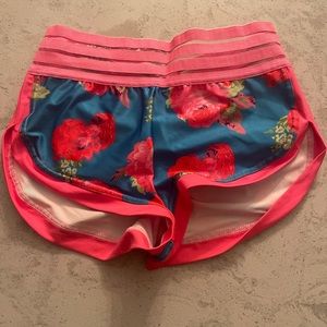 Pink/blue floral high waisted scrunch booty shorts